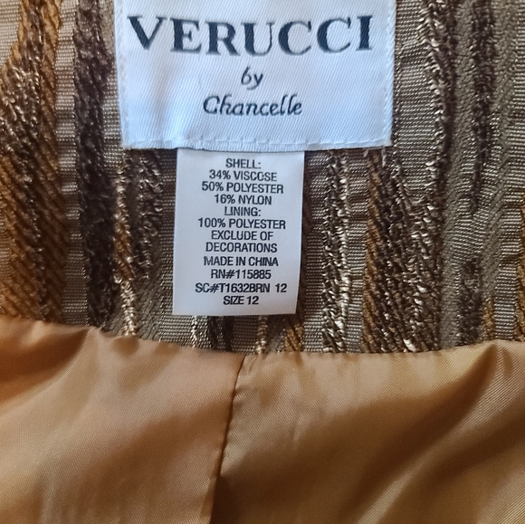 Beautiful verucci suit - Picture 5 of 6